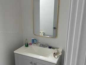 147 NW 61st St, Miami FL 33127