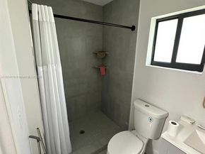 147 NW 61st St, Miami FL 33127