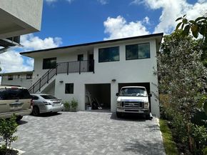 147 NW 61st St, Miami FL 33127
