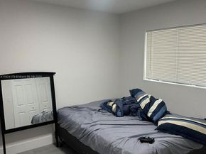 147 NW 61st St, Miami FL 33127