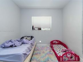 1427 NW 8th Ave, Fort Lauderdale FL 33311