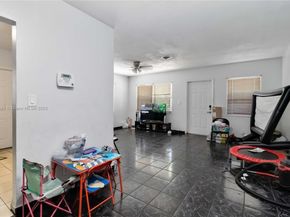 1427 NW 8th Ave, Fort Lauderdale FL 33311