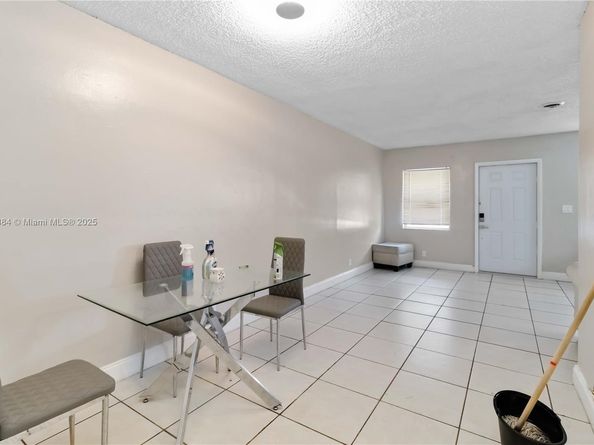 1427 NW 8th Ave, Fort Lauderdale FL 33311