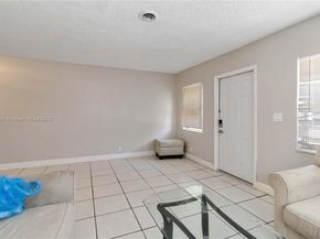 1427 NW 8th Ave, Fort Lauderdale FL 33311