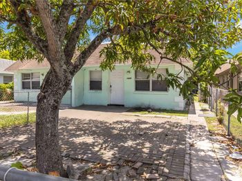 1427 NW 8th Ave