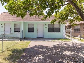 1427 NW 8th Ave, Fort Lauderdale FL 33311