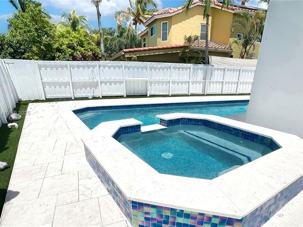 13348 SW 52nd St, Miramar FL 33027