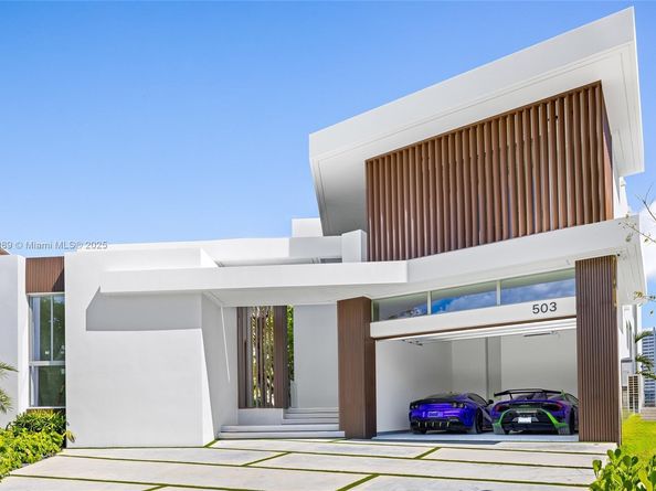503 Palm Dr, Hallandale Beach FL 33009