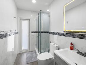 7150 SW 77th Pl, Miami FL 33143