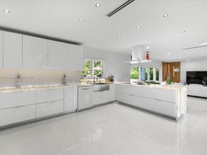 7150 SW 77th Pl, Miami FL 33143