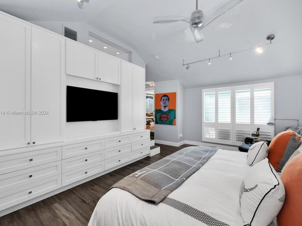 3950 Hardie Ave, Coconut Grove FL 33133
