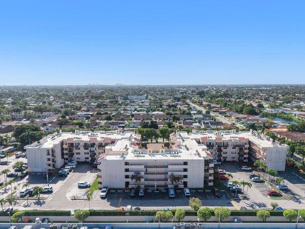 995 SW 84th Ave 223, Miami FL 33144
