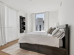 801 S Pointe Dr PH602, Miami Beach FL 33139
