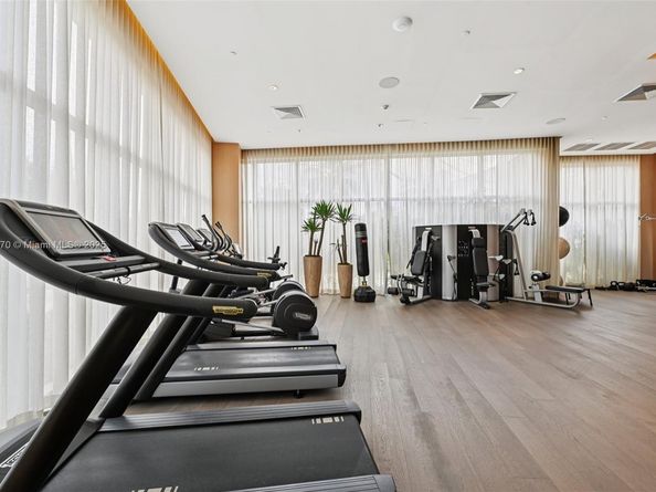 801 S Pointe Dr PH602, Miami Beach FL 33139