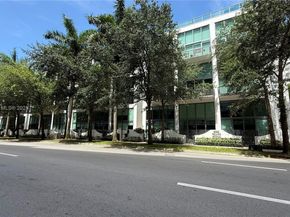 6000 Collins Ave 323, Miami Beach FL 33140