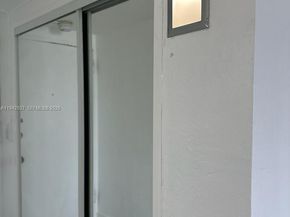 6484 Indian Creek Dr 220, Miami Beach FL 33141