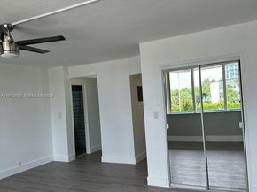 6484 Indian Creek Dr 220, Miami Beach FL 33141