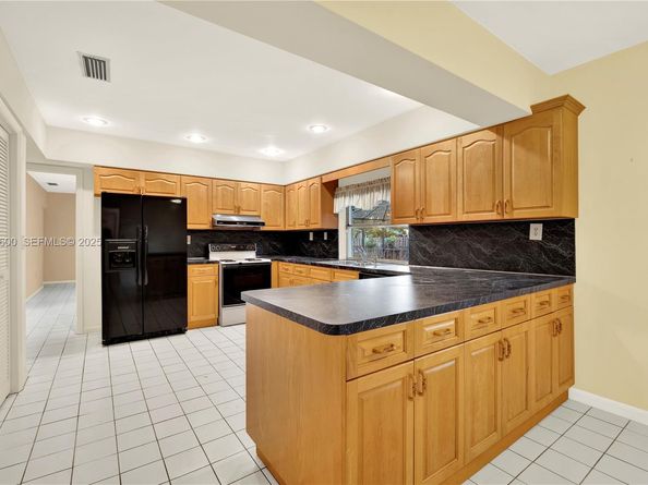 13240 SW 98th Pl, Miami FL 33176