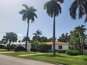 1229 Jefferson St, Hollywood FL 33019