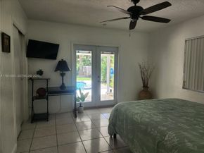 1229 Jefferson St, Hollywood FL 33019