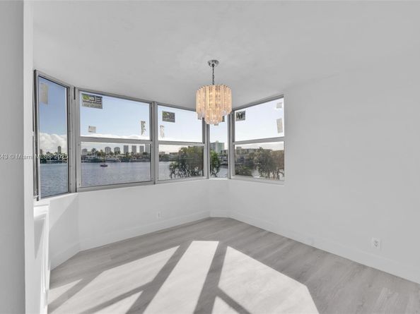 16570 NE 26th Ave 2A, North Miami Beach FL 33160