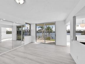 16570 NE 26th Ave 2A, North Miami Beach FL 33160