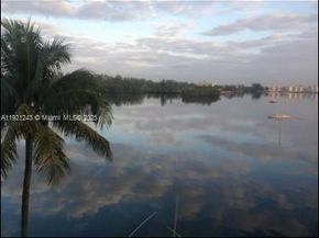 16570 NE 26th Ave 2A, North Miami Beach FL 33160