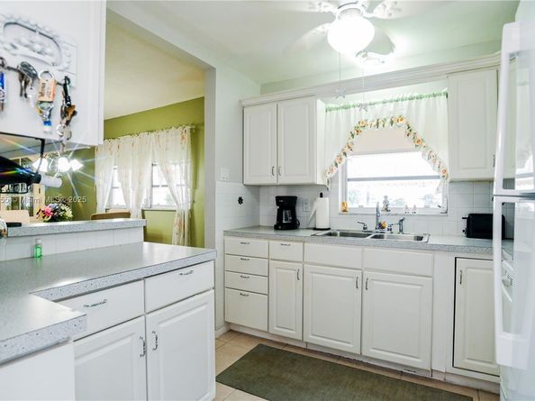 5300 Washington St G230, Hollywood FL 33021