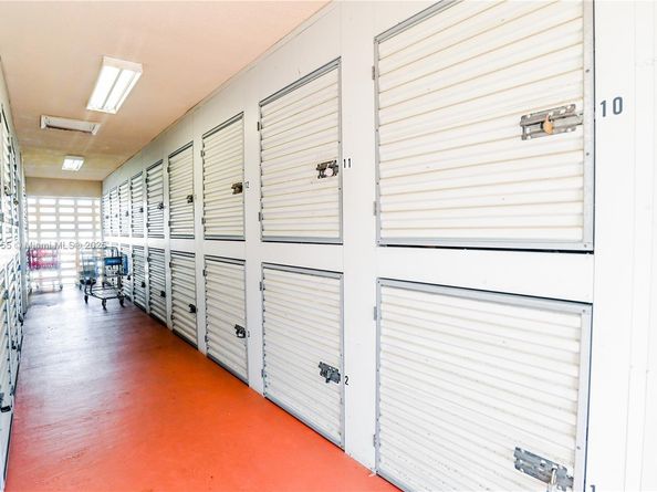 5300 Washington St G230, Hollywood FL 33021