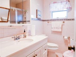 5300 Washington St G230, Hollywood FL 33021
