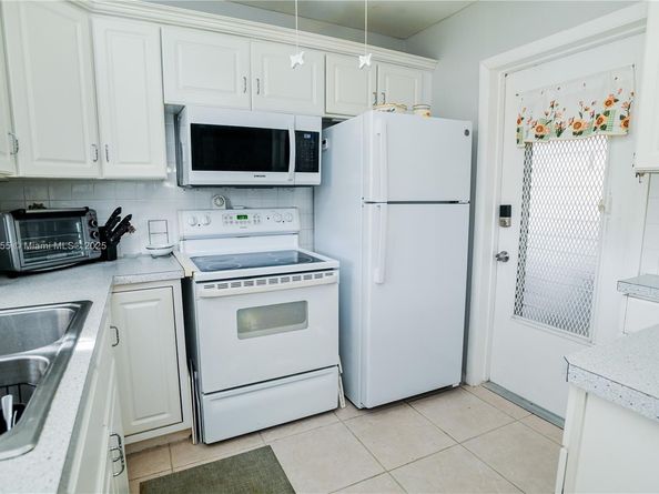 5300 Washington St G230, Hollywood FL 33021