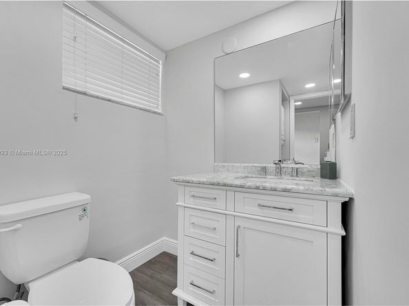 8405 NW 61st St D207, Tamarac FL 33321