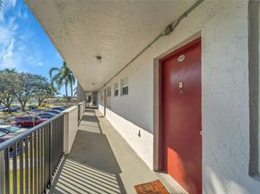 8405 NW 61st St D207, Tamarac FL 33321