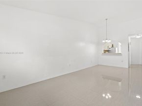 985 NE 34th Ave 202, Homestead FL 33033
