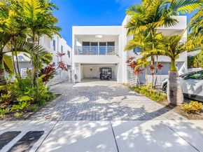 817 NE 17th Way, Fort Lauderdale FL 33304