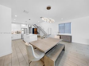 817 NE 17th Way, Fort Lauderdale FL 33304