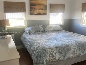 1891 SW 84th Ave, Davie FL 33324