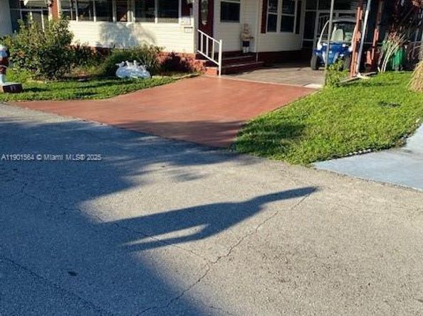 1891 SW 84th Ave, Davie FL 33324