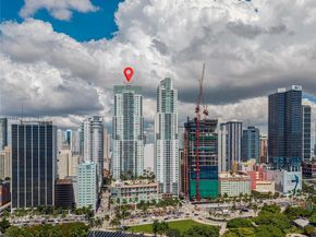 253 NE 2nd St 3203, Miami FL 33132