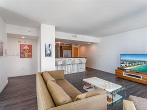 253 NE 2nd St 3203, Miami FL 33132