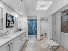 333 Las Olas Way 2505, Fort Lauderdale FL 33301