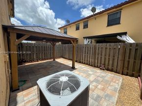 158 SE 34th Ter, Homestead FL 33033