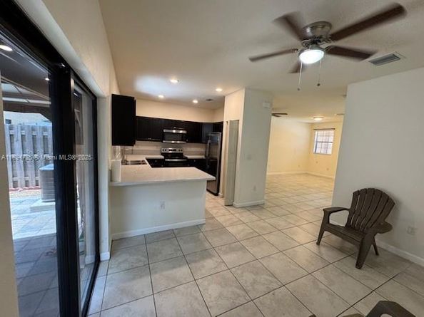 158 SE 34th Ter, Homestead FL 33033