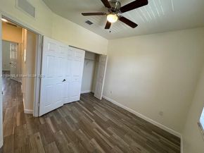 158 SE 34th Ter, Homestead FL 33033