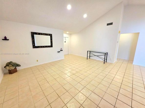 2320 Dover, Weston FL 33326