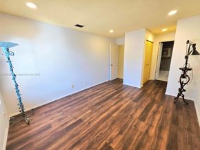 2320 Dover, Weston FL 33326