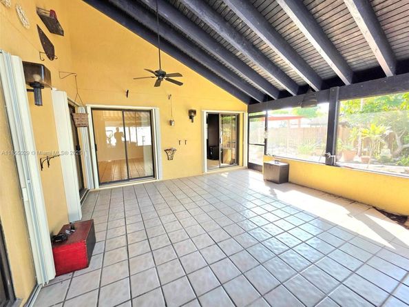 2320 Dover, Weston FL 33326