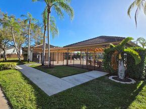 2320 Dover, Weston FL 33326