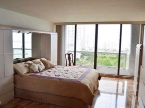 1717 N Bayshore Dr A1734, Miami FL 33132