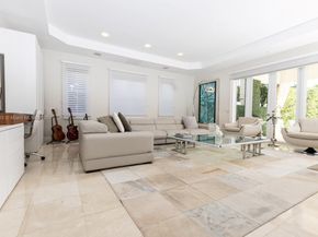 Undisclosed Address #A11790415, Coral Gables FL 33143
